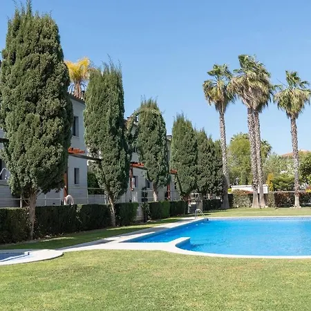 Tu Oasis Con Piscina Отель 4*