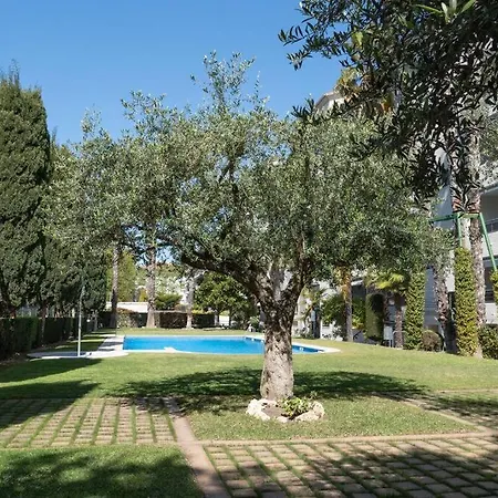 Отель Tu Oasis Con Piscina 4*
