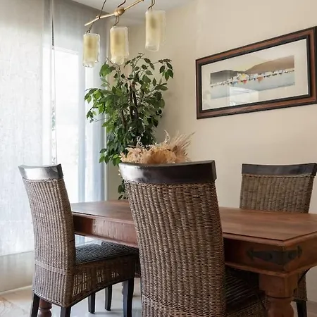 Tu Oasis Con Piscina Hotel 4*